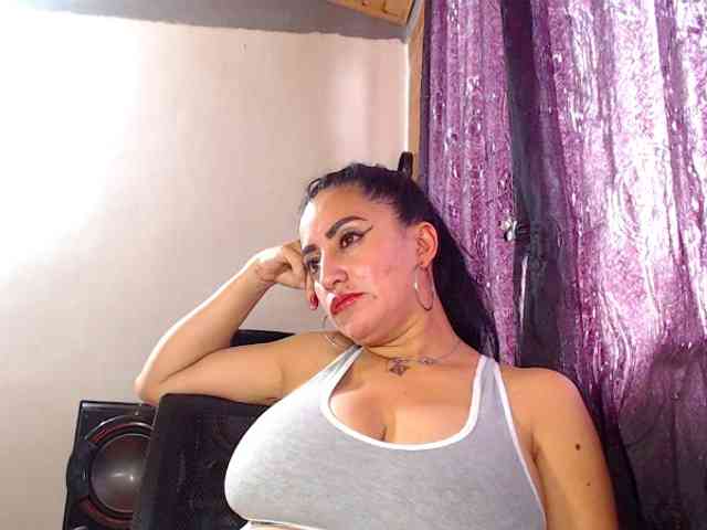 AlexandrinaFenix webcam