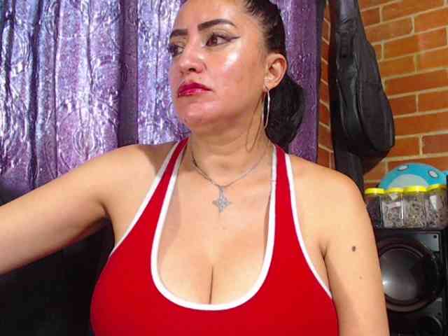 AlexandrinaFenix webcam