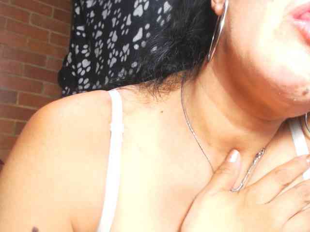 AlexandrinaFenix webcam