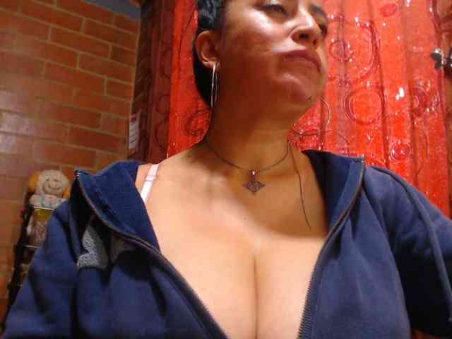 AlexandrinaFenix webcam