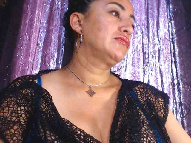 AlexandrinaFenix webcam