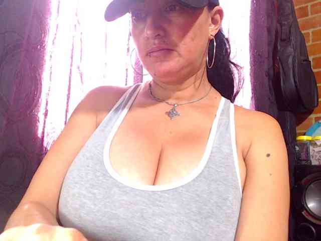 AlexandrinaFenix webcam