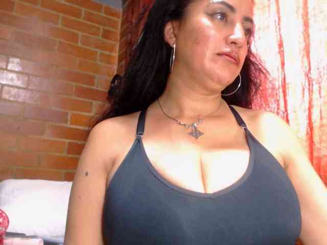 AlexandrinaFenix webcam