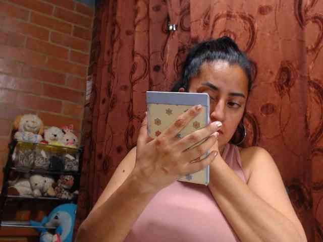 AlexandrinaFenix webcam