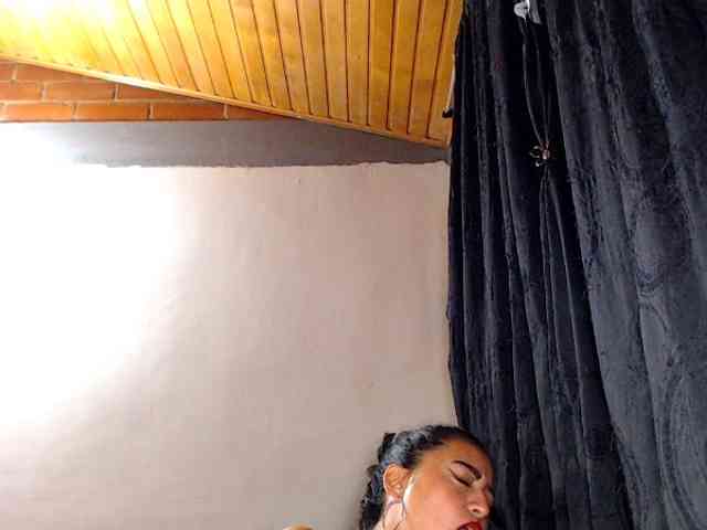 AlexandrinaFenix webcam