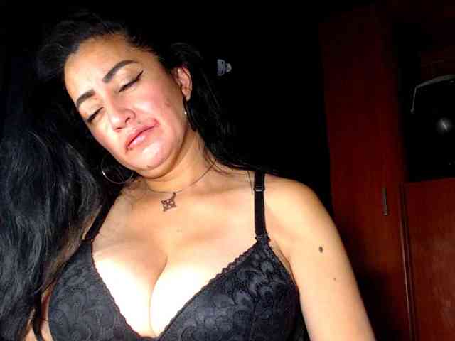 AlexandrinaFenix AlexandrinaFenix