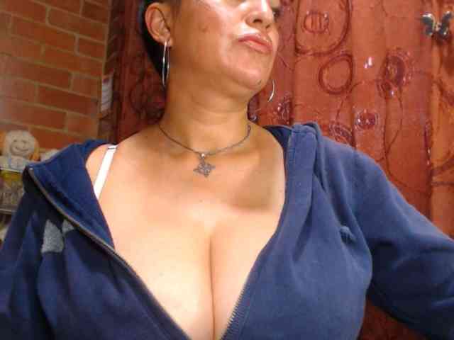 AlexandrinaFenix webcam