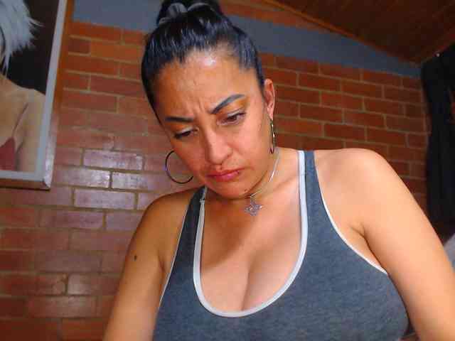 AlexandrinaFenix webcam