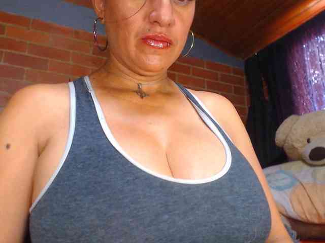 AlexandrinaFenix webcam
