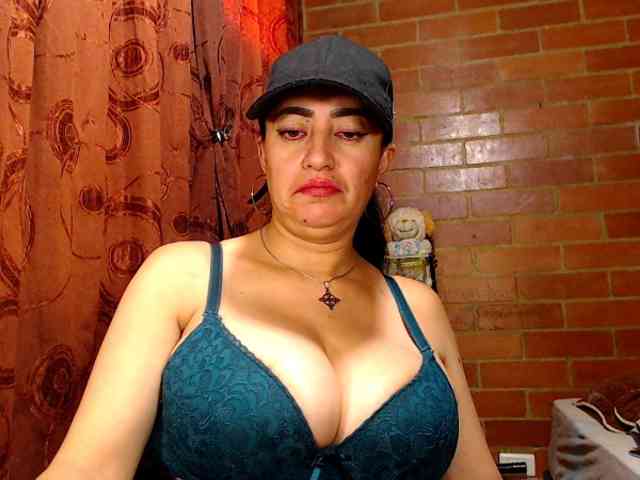 AlexandrinaFenix webcam