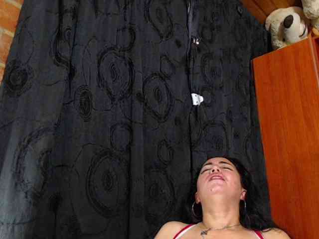 AlexandrinaFenix AlexandrinaFenix