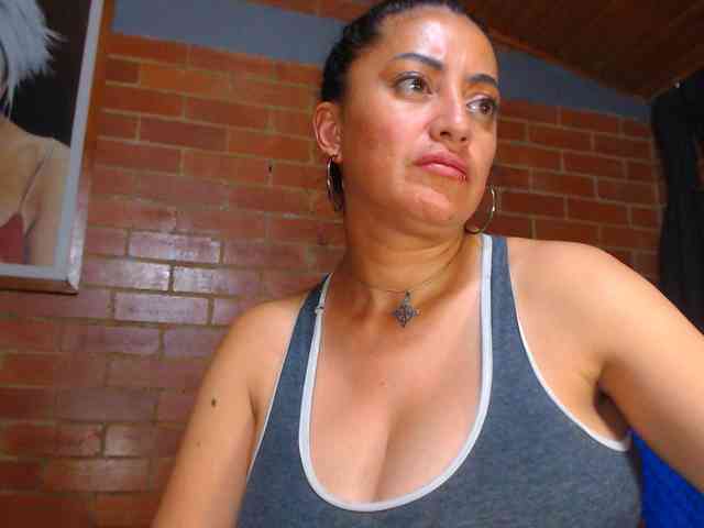 AlexandrinaFenix webcam