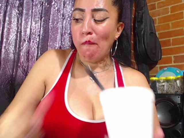 AlexandrinaFenix webcam