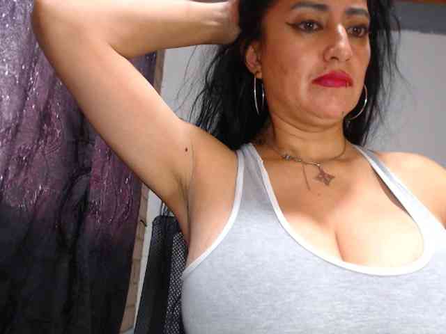 AlexandrinaFenix webcam