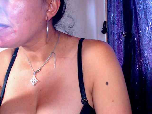 AlexandrinaFenix webcam