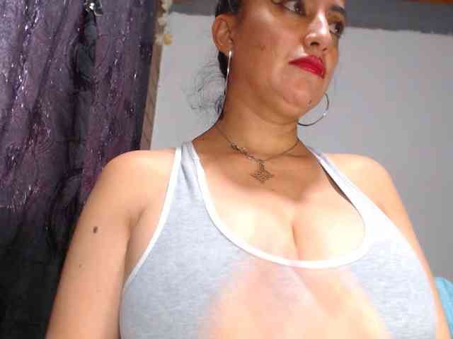 AlexandrinaFenix webcam