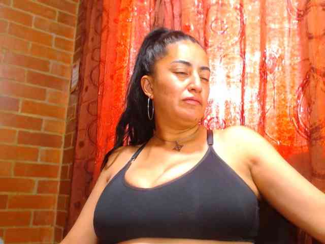 AlexandrinaFenix webcam