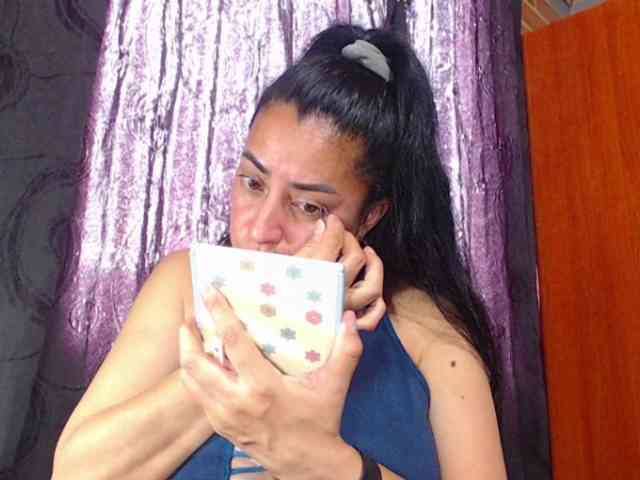 AlexandrinaFenix AlexandrinaFenix