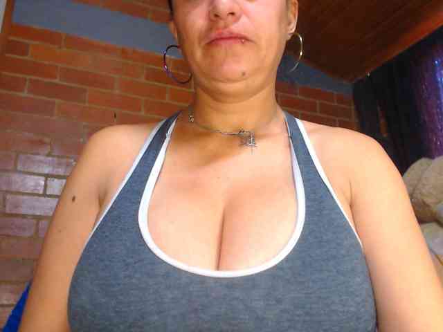 AlexandrinaFenix webcam