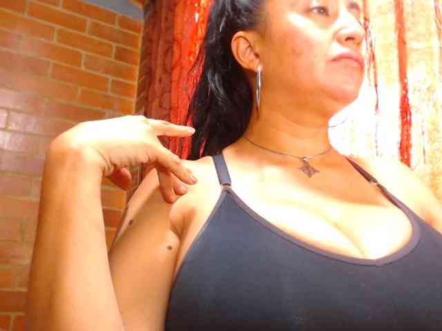 AlexandrinaFenix webcam