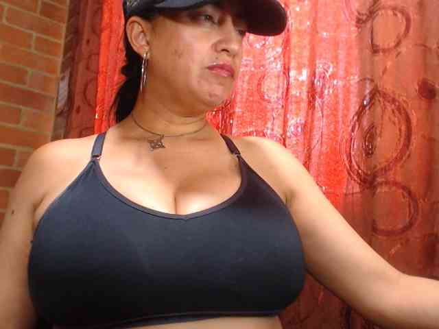 AlexandrinaFenix webcam