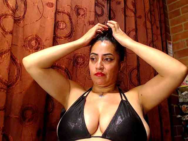 AlexandrinaFenix webcam