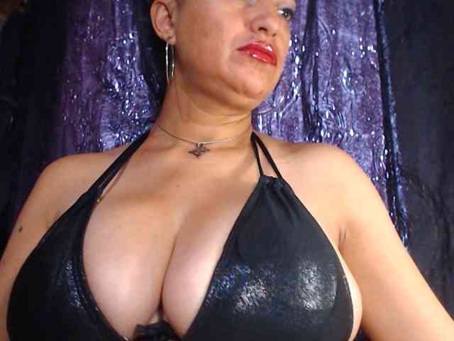 AlexandrinaFenix webcam