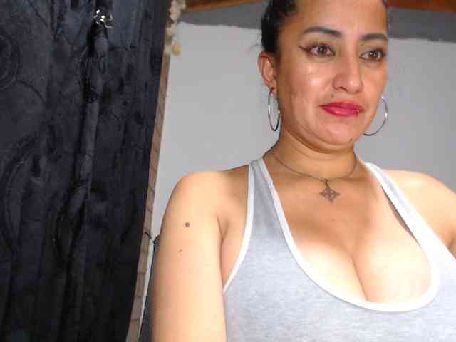 AlexandrinaFenix webcam