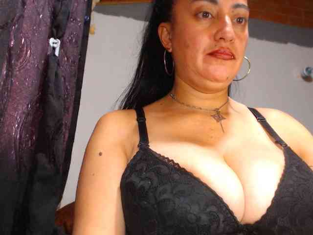 AlexandrinaFenix webcam