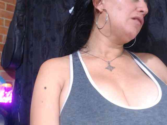 AlexandrinaFenix webcam