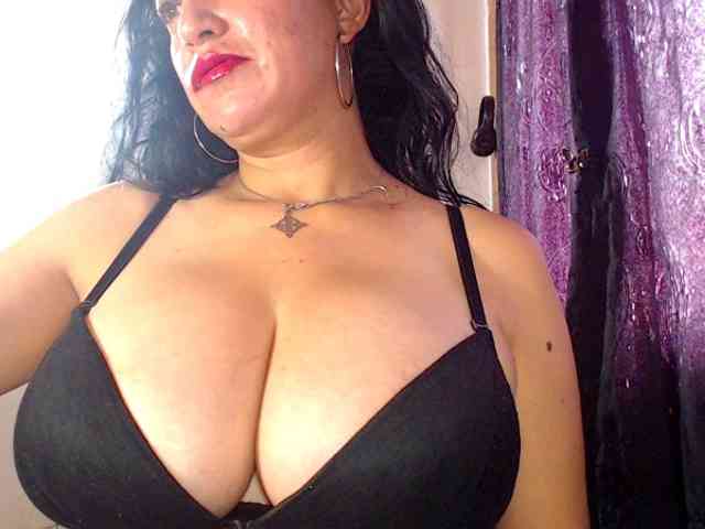 AlexandrinaFenix webcam