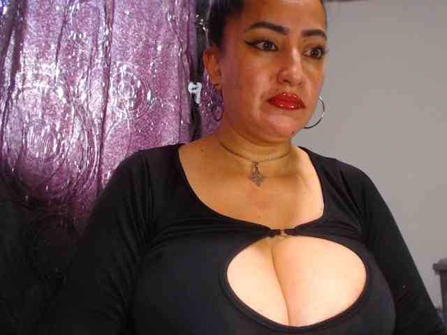 AlexandrinaFenix webcam