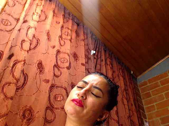 AlexandrinaFenix webcam