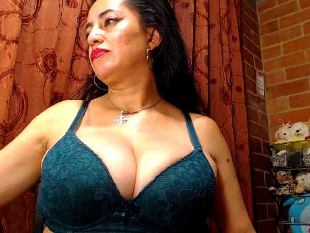 AlexandrinaFenix webcam