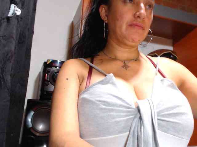 AlexandrinaFenix webcam