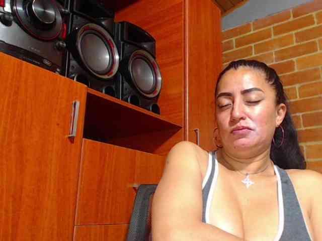 AlexandrinaFenix webcam