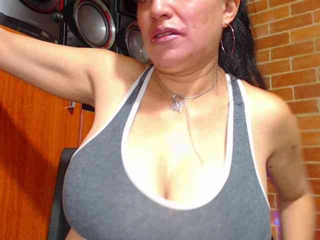 AlexandrinaFenix AlexandrinaFenix