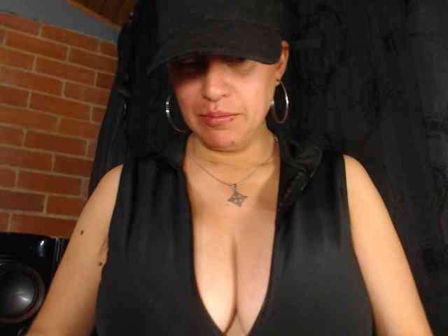 AlexandrinaFenix webcam
