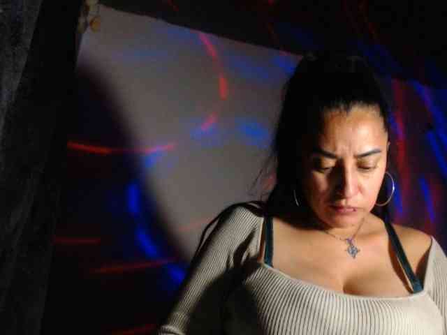 AlexandrinaFenix webcam