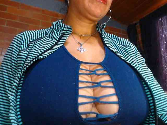AlexandrinaFenix webcam