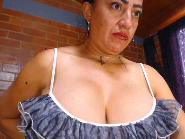 AlexandrinaFenix webcam