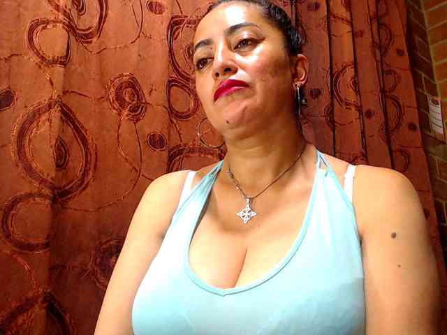 AlexandrinaFenix webcam