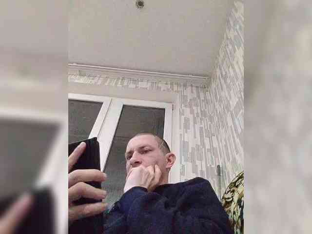 Falos39 Live Webcam on BongaCams