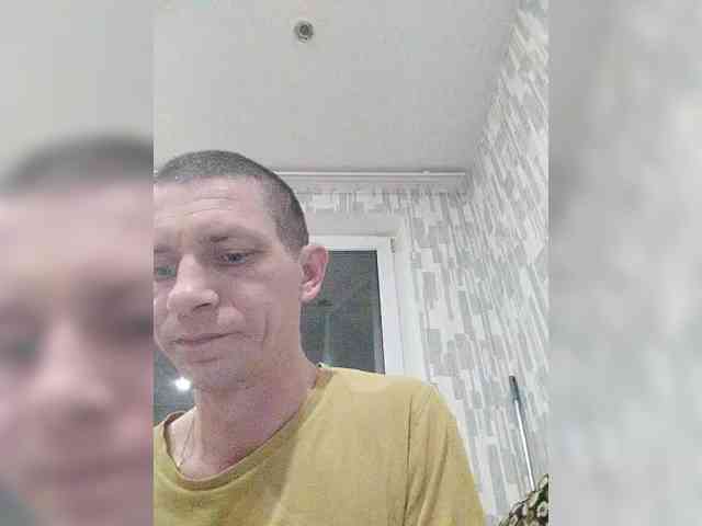 Falos39 Live Webcam on BongaCams