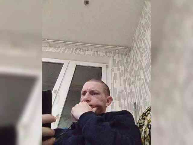 Falos39 Live Webcam on BongaCams