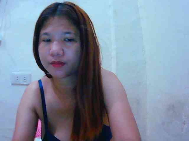 yummyflirtpussy webcam