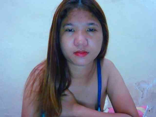 yummyflirtpussy webcam