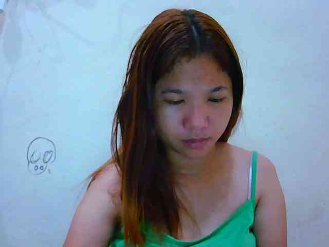 yummyflirtpussy webcam