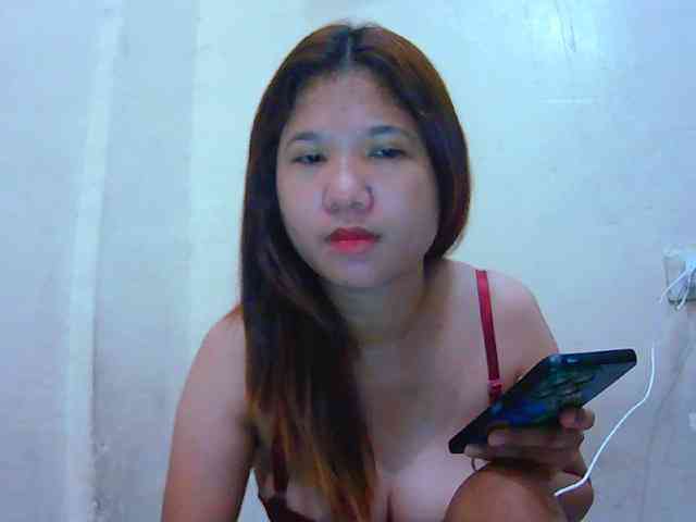 yummyflirtpussy webcam