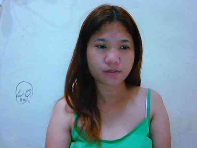 yummyflirtpussy webcam